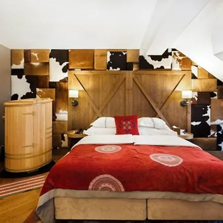 Bristol Tradition And Luxury 5* Ряшів