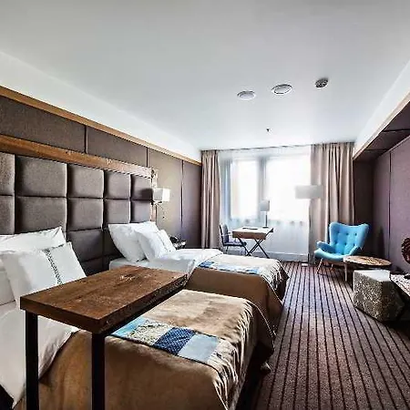 Bristol Tradition And Luxury