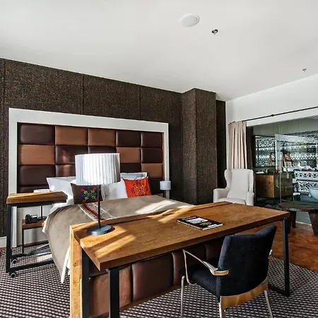 Bristol Tradition And Luxury