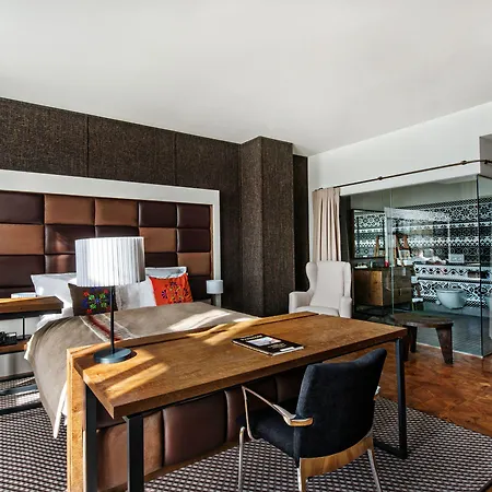 Bristol Tradition And Luxury Отель Жешув