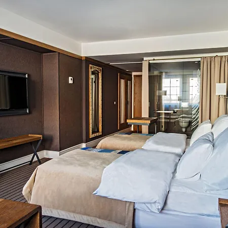 Bristol Tradition And Luxury