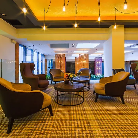 Bristol Tradition And Luxury 5* Ряшів