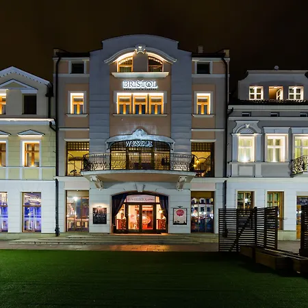 Готель Bristol Tradition And Luxury