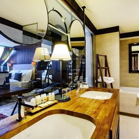 Bristol Tradition&luxury Hotel 5*
