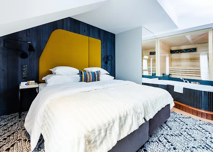 Bristol Tradition&luxury 5* Rzeszów