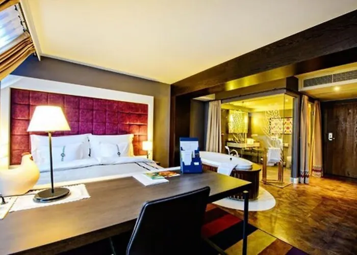 Hotel Bristol Tradition And Luxury 5*