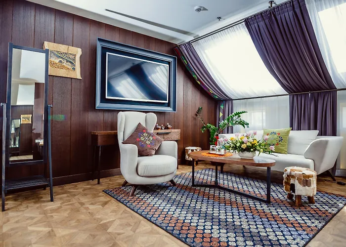 Bristol Tradition&luxury Hotel 5*